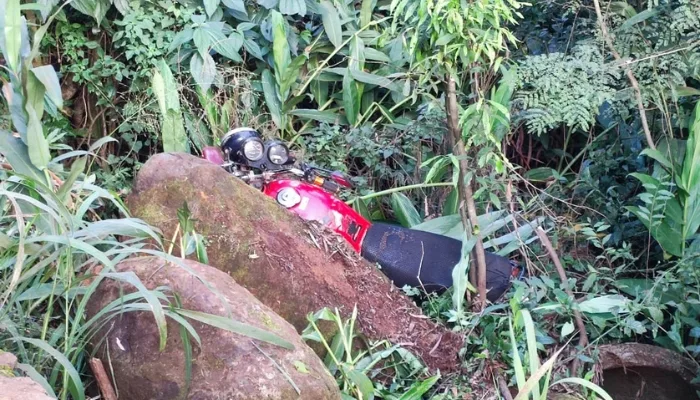 Polícia Militar de Catanduvas é acionada após acidente com motocicleta ser registrado na Linha Passo Liso