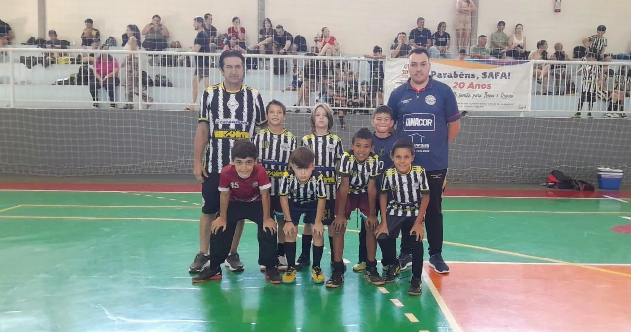 Categorias de base do futsal masculino de Catanduvas fazem bonito na 2ª Edição da Copa Verão de Futsal em Ibema